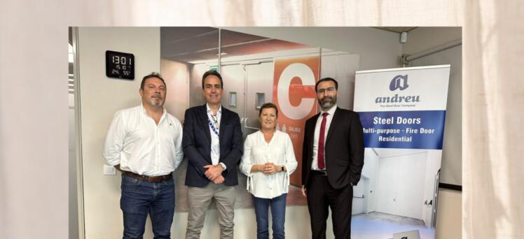 TECFIRE MEA establece una asociación estratégica con Andreu para puertas huecas cortafuegos de metal